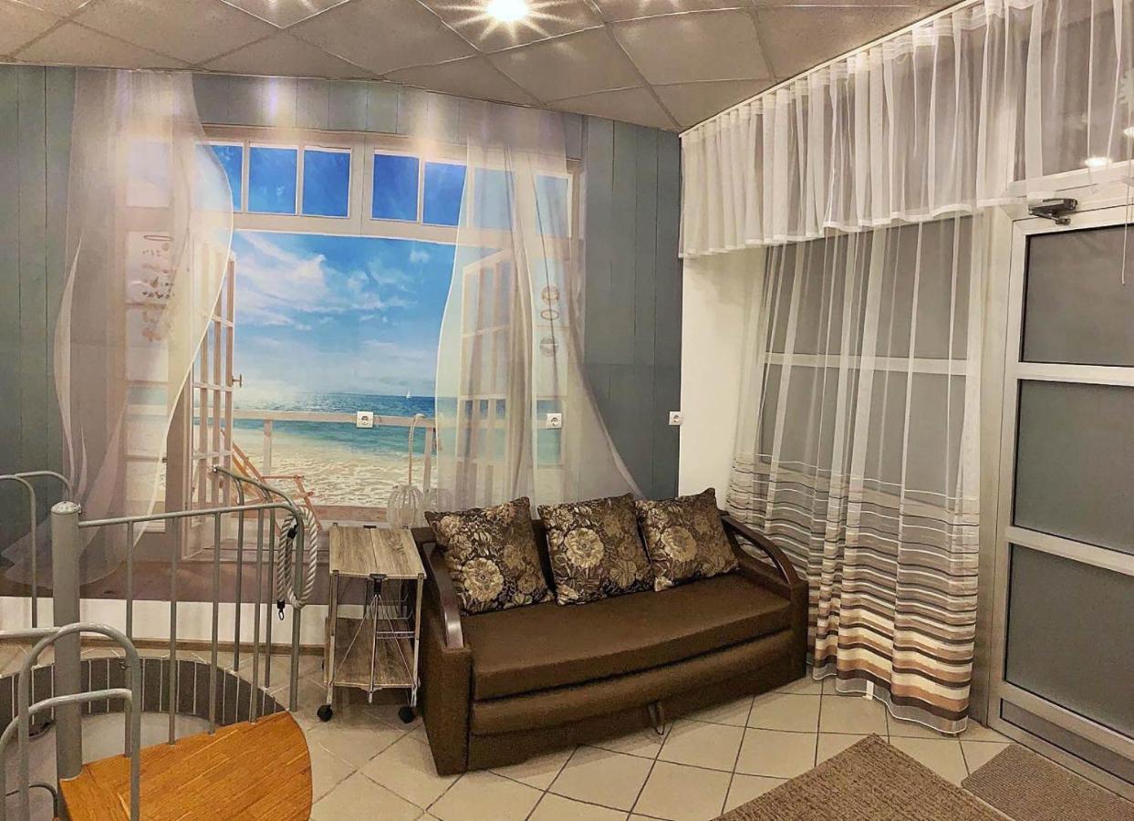 Sun Room **** リュブリャナ エクステリア 写真